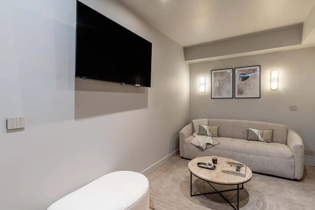 New - Luxury Parisian Flat - 4P Apartment